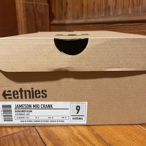 BRAND NEW JAMESON MID CRANK! Comfort! Durability! Wears EXCELLENT W/ EVERYTHING! - Picture 7 of 7